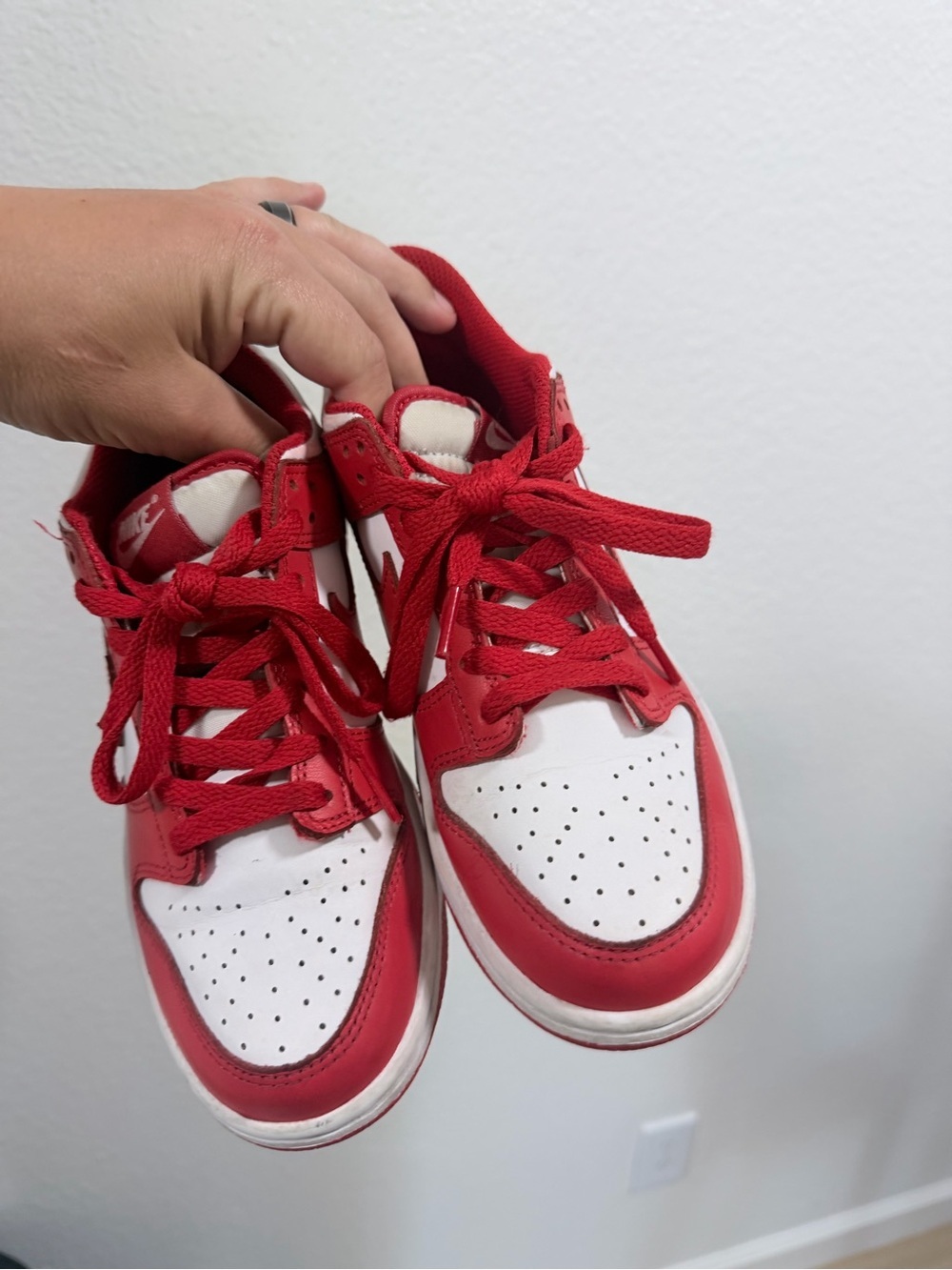 Nike Red and White Low-Top Skate Sneaker - Picture 2 of 5